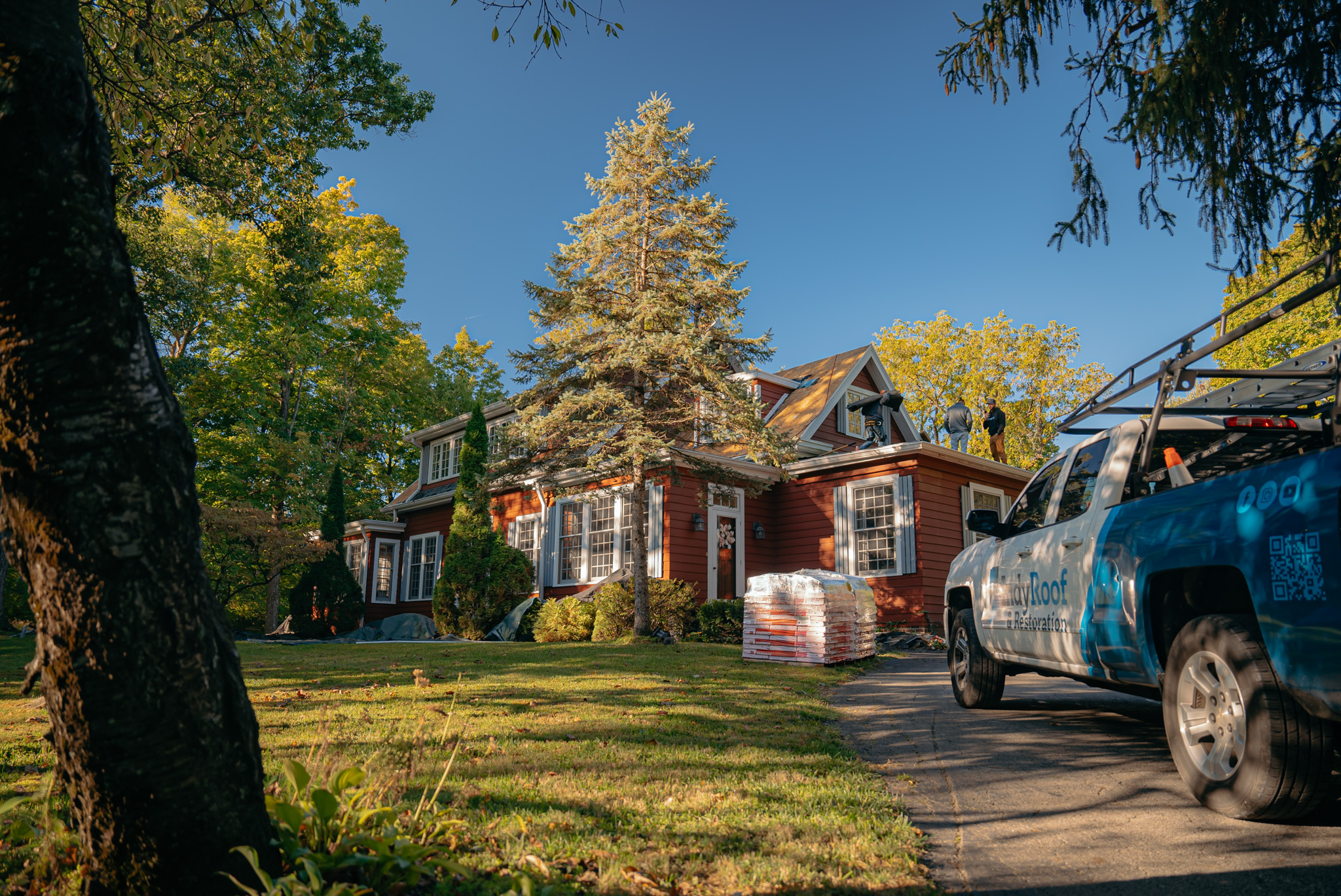 Architectural Shingles in Royal Run, IN: Pros and Cost